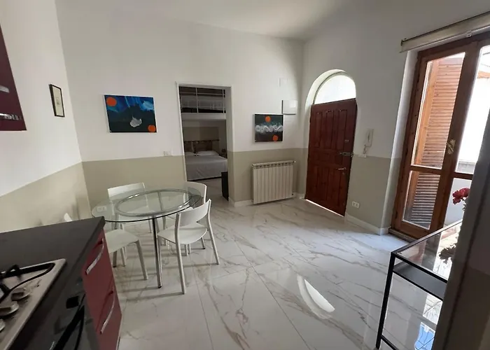 Apartment Vacanze Romane *