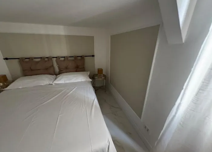 Apartment Vacanze Romane *