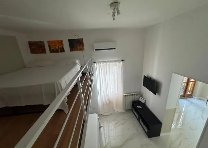 Vacanze Romane Apartment Rom