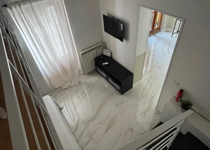 Apartment Vacanze Romane *